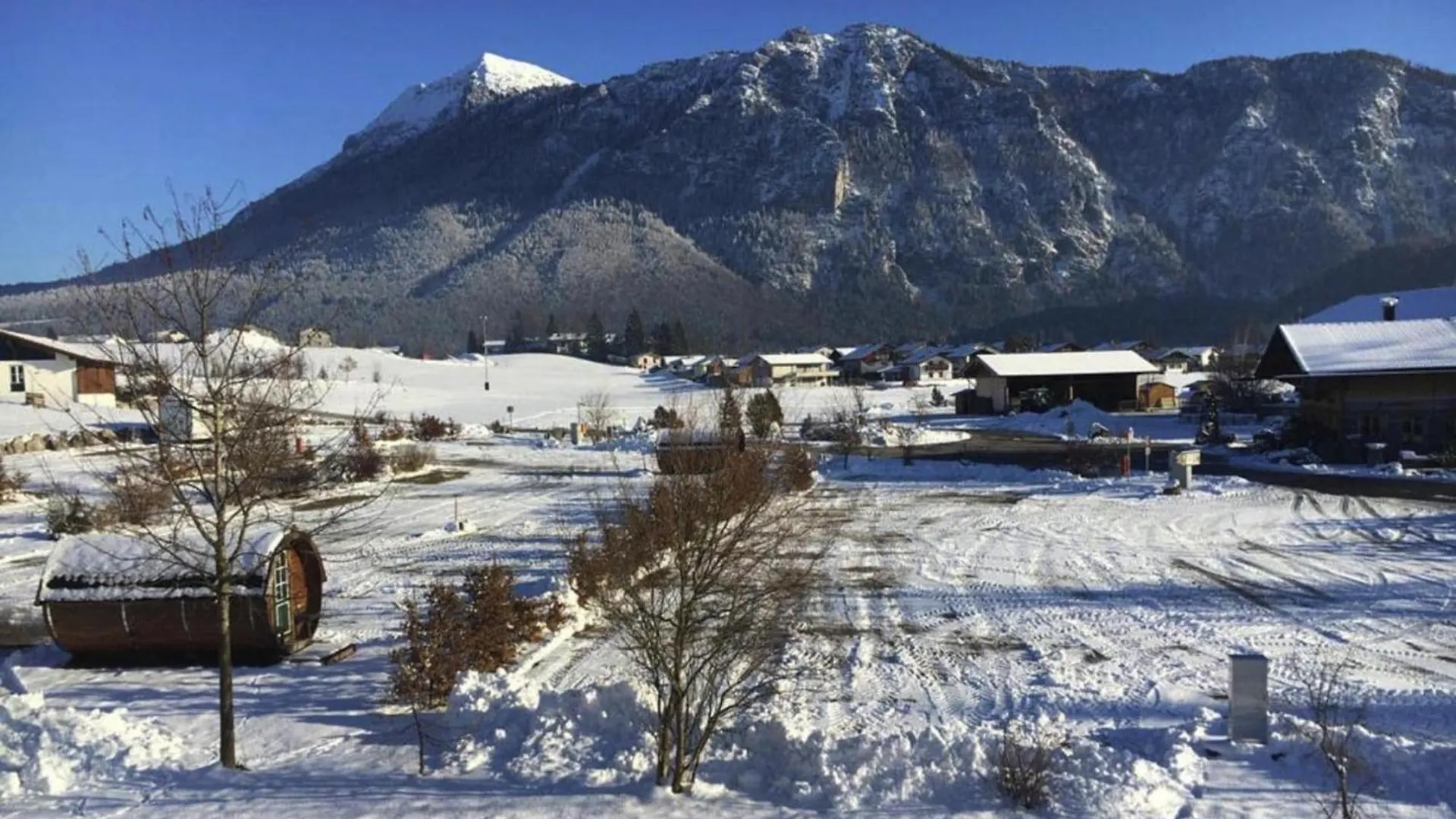 Chalet Chiemgau, Inzell, Cleaning Included  انزل